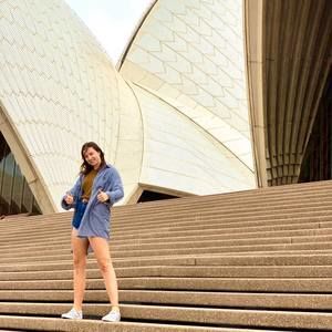 Meet your Posher, Clara